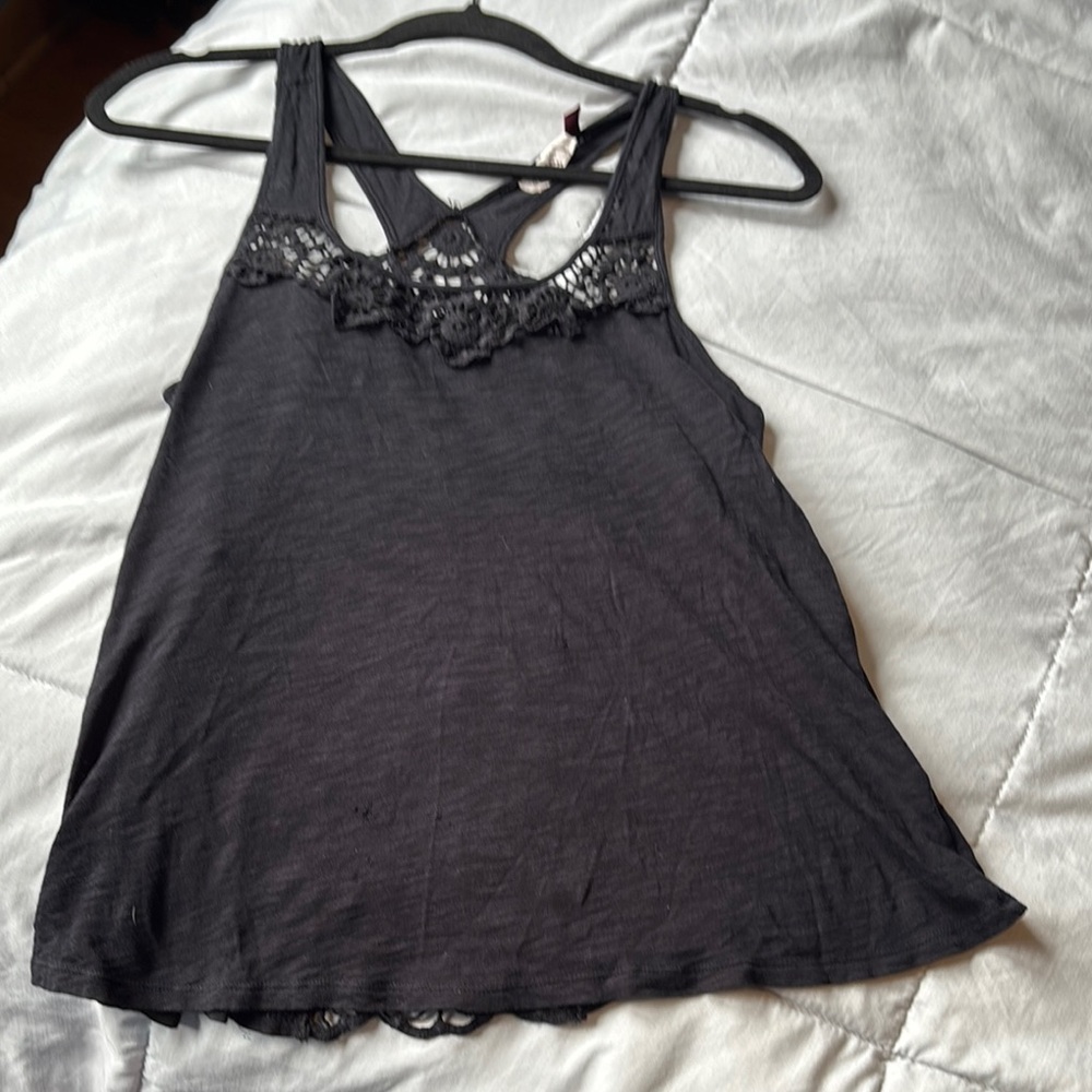 American Eagle Outfitters Gray Cut Out Tank Top little rip from zipper